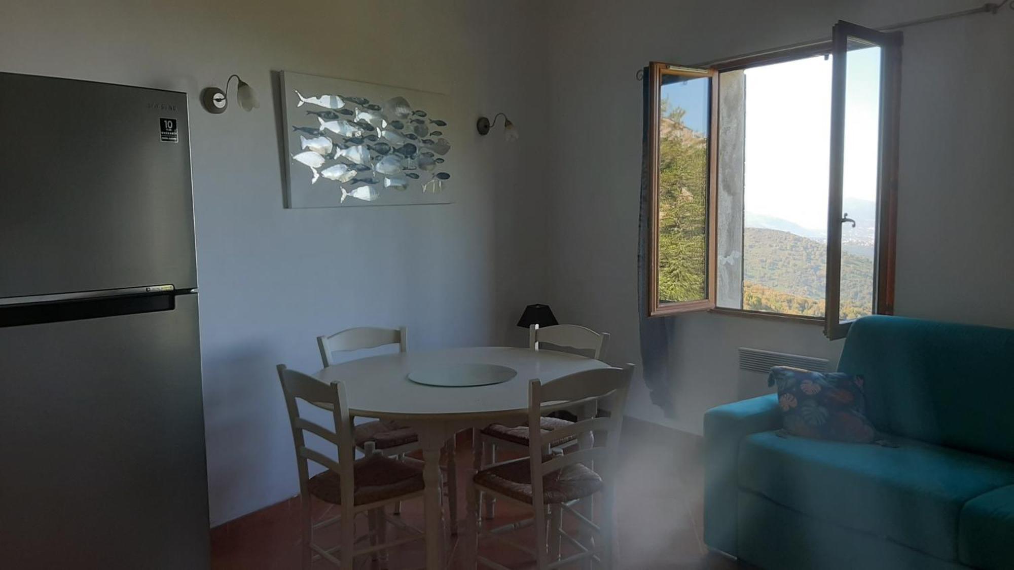 Gite La Fontaine Corse Loreto-di-Casinca Стая снимка