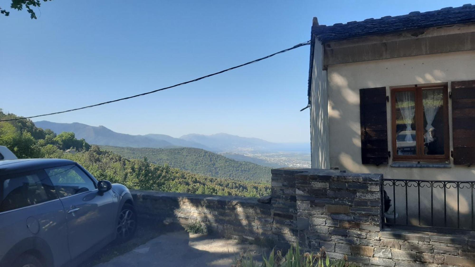 Gite La Fontaine Corse Loreto-di-Casinca Стая снимка